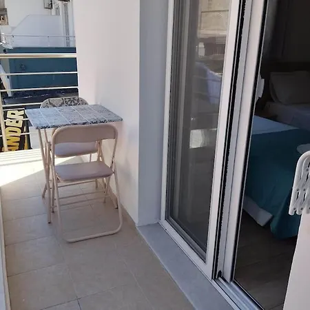 Antonis Barstreet Studio-central Apartment *